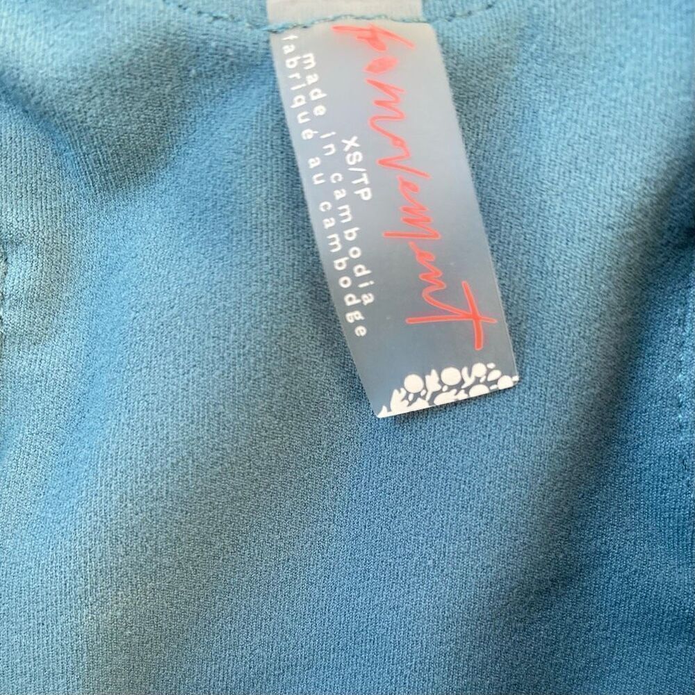 FP Movement Blue Never Better Square Neck Sports Bra NWT Size Extra Small - Picture 5 of 8